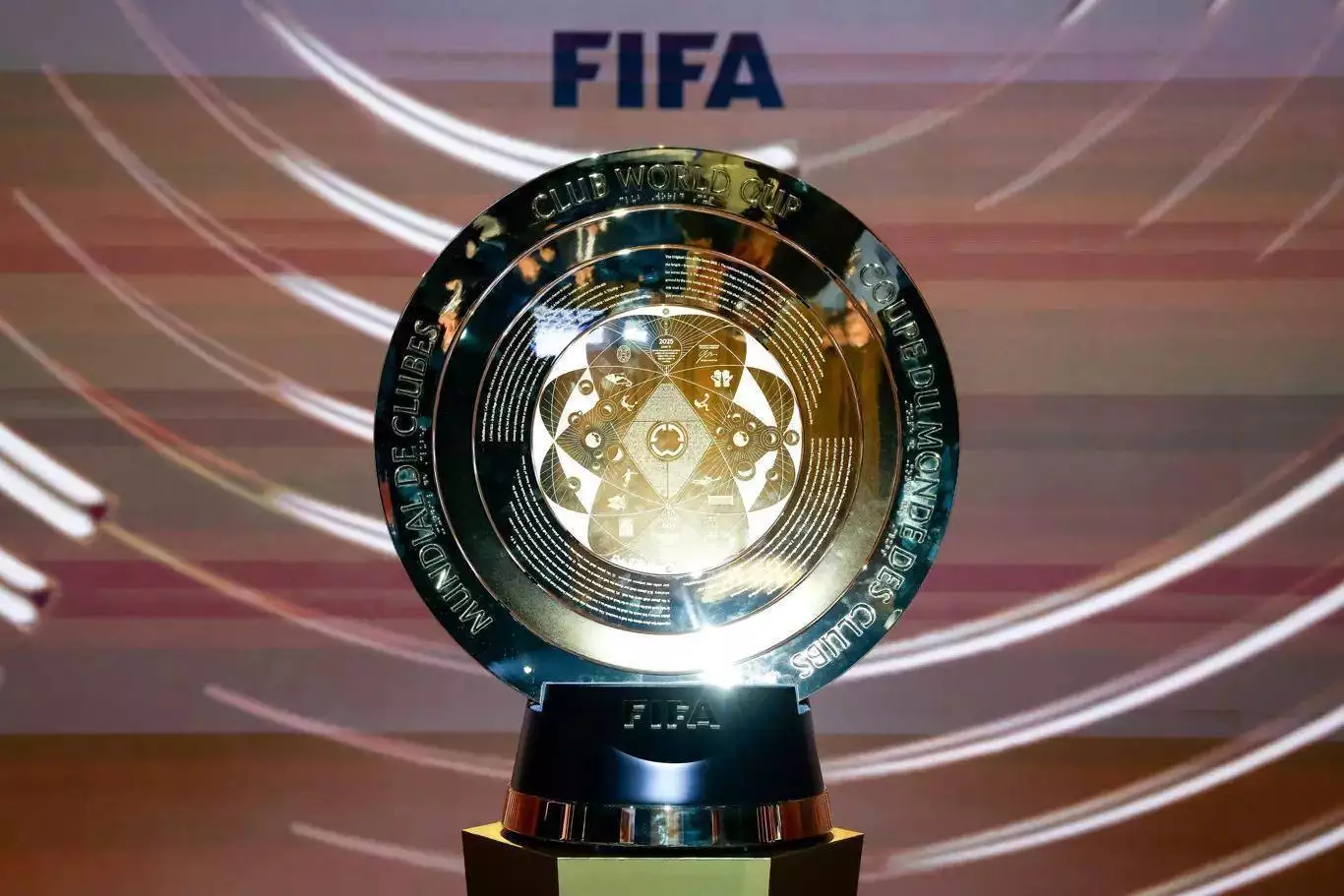 2026年世界杯赛程在即，央视与FIFA转播权谈判为何陷入僵局？